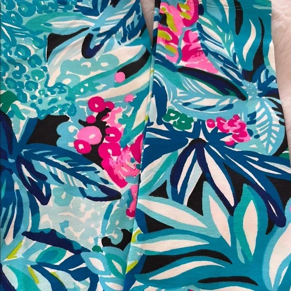 Lilly Pulitzer Kids Leggings - Picture 5 of 6